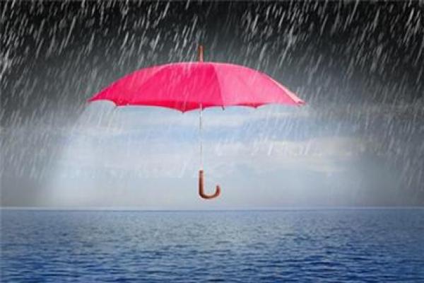 梦见下雨的吉凶财方位